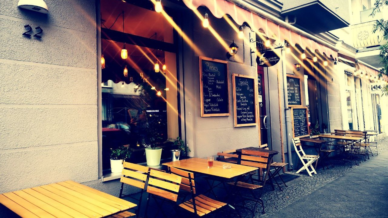 Neither Yesterday Nor Tomorrow backdrop