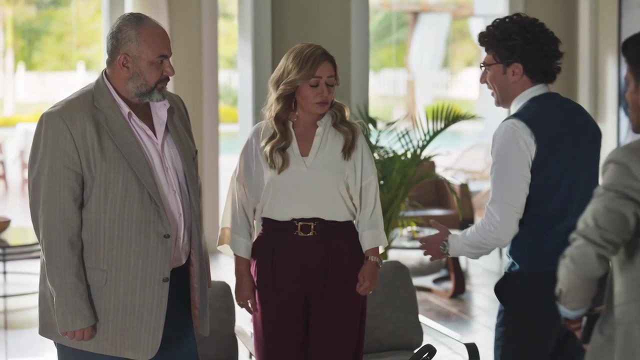 Mom Is Pregnant backdrop