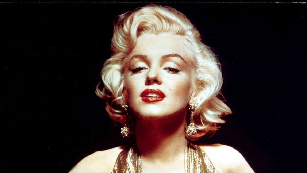 Marilyn Monroe, la célébrité à tout prix backdrop