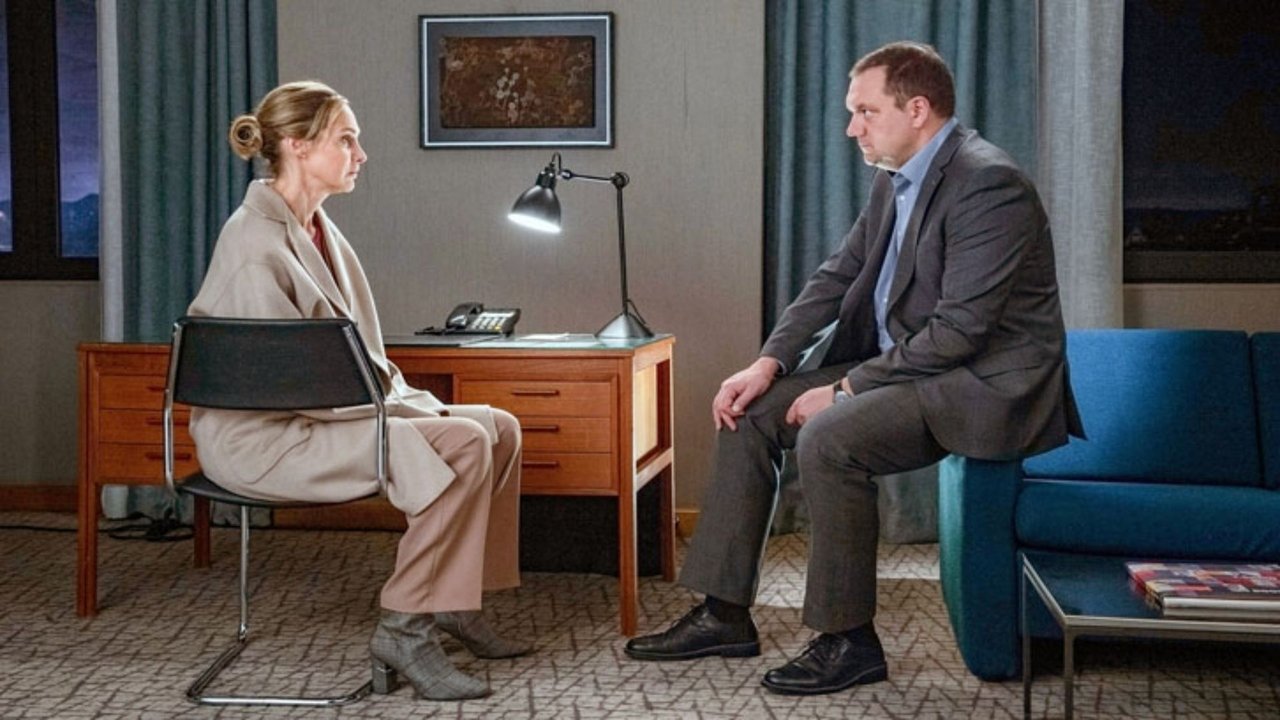 Das Verhör in der Nacht backdrop