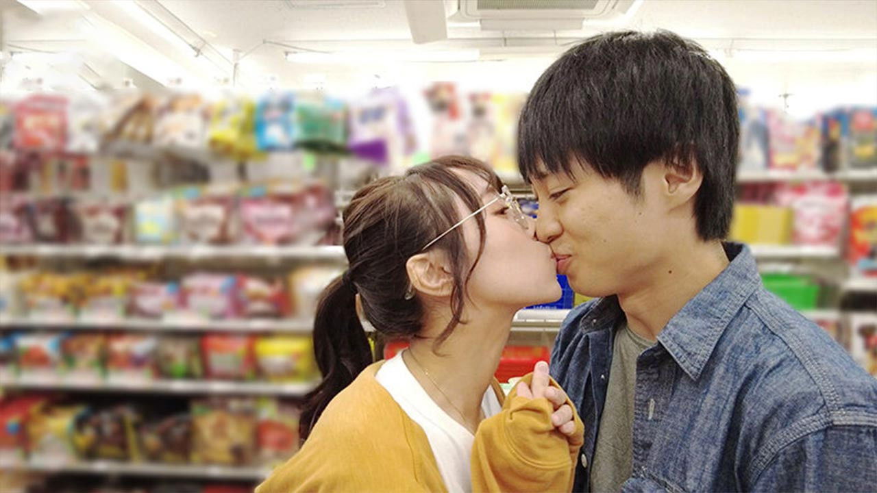 10発射精しても、朝を迎えても、天音まひなにひたすら犯●れたい… backdrop