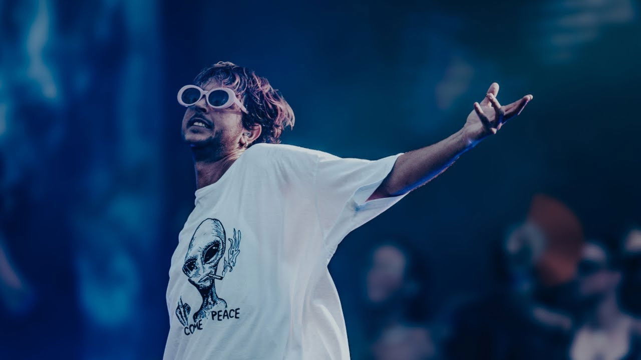 Oscar and the Wolf: Live at Tomorrowland 2025 backdrop