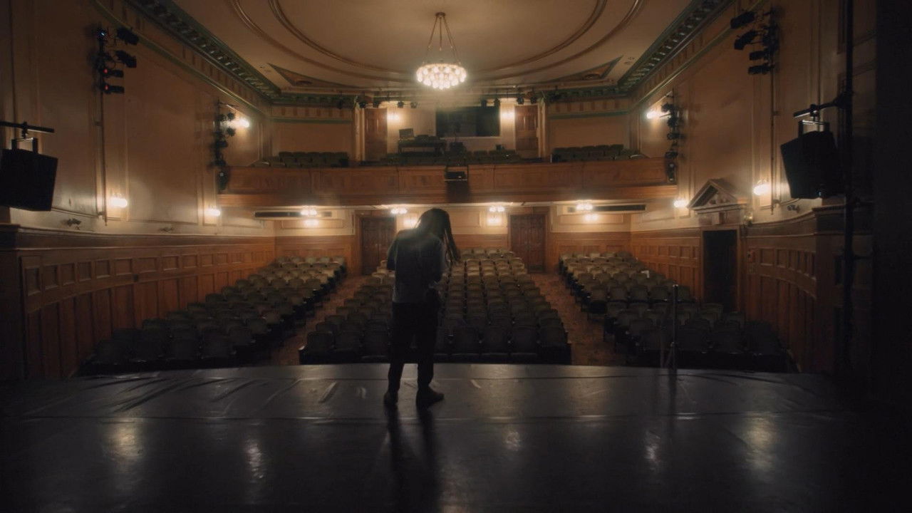 100 High Street backdrop