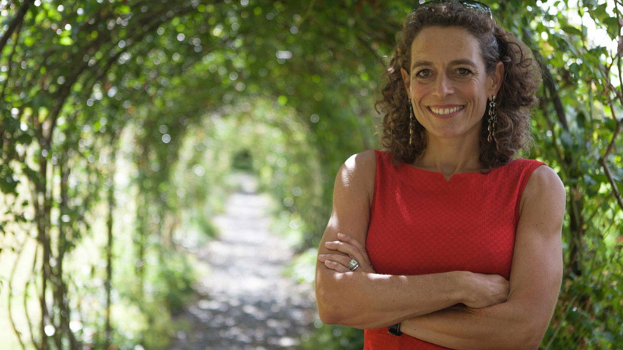 Alex Polizzi's Secret Italy backdrop