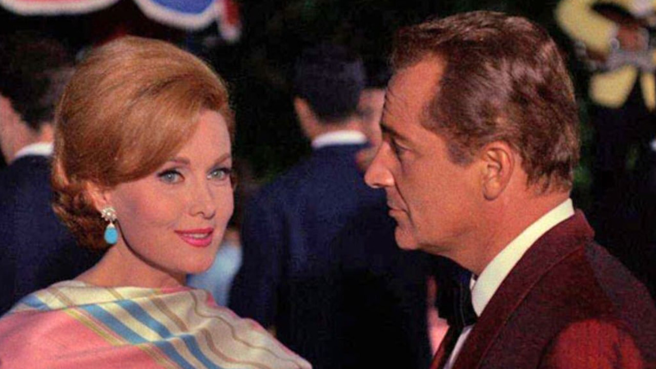 Instant Love backdrop