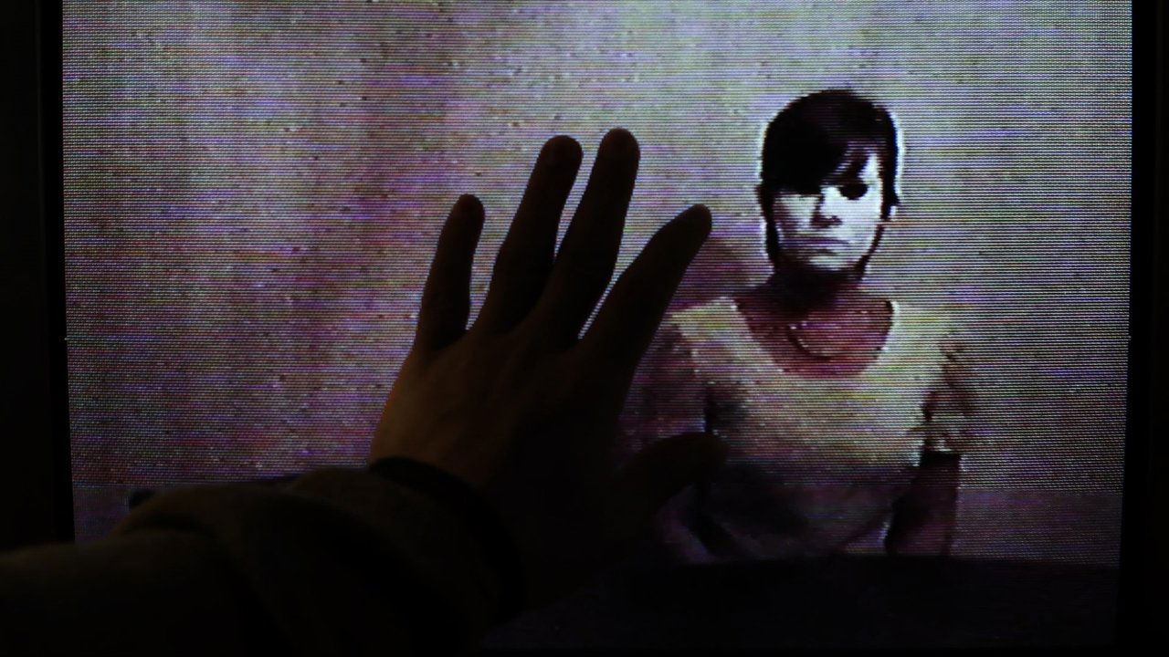 The Mysterious Death of Pérola backdrop