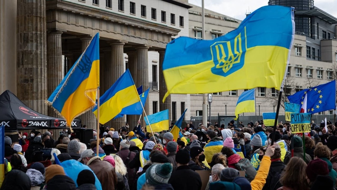 Unis pour l'Ukraine backdrop