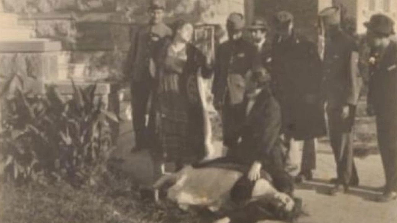 La soñadora backdrop