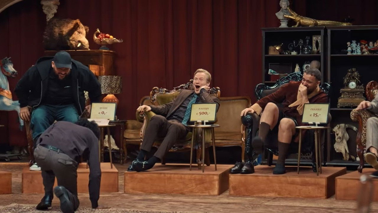 Frank's Veiling: Influencers onder de hamer backdrop