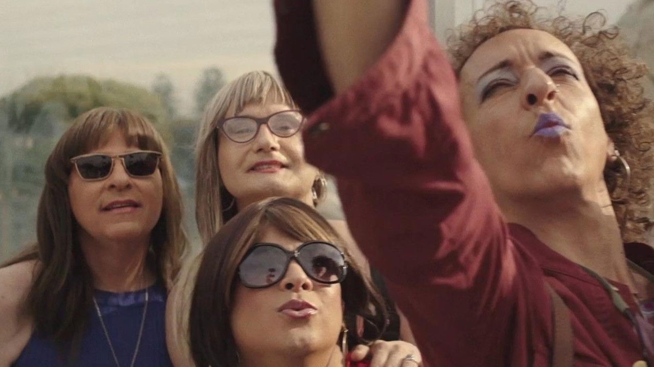 Cross Dreamers backdrop