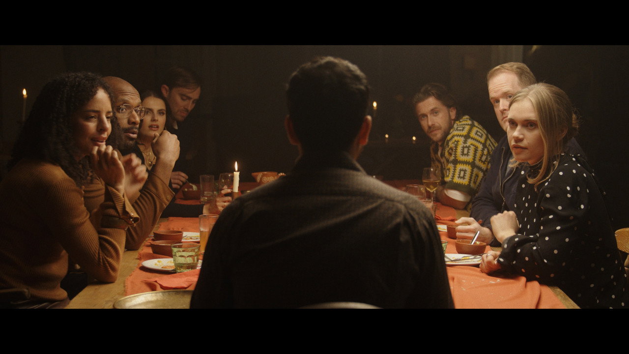 Dinner for Loners backdrop