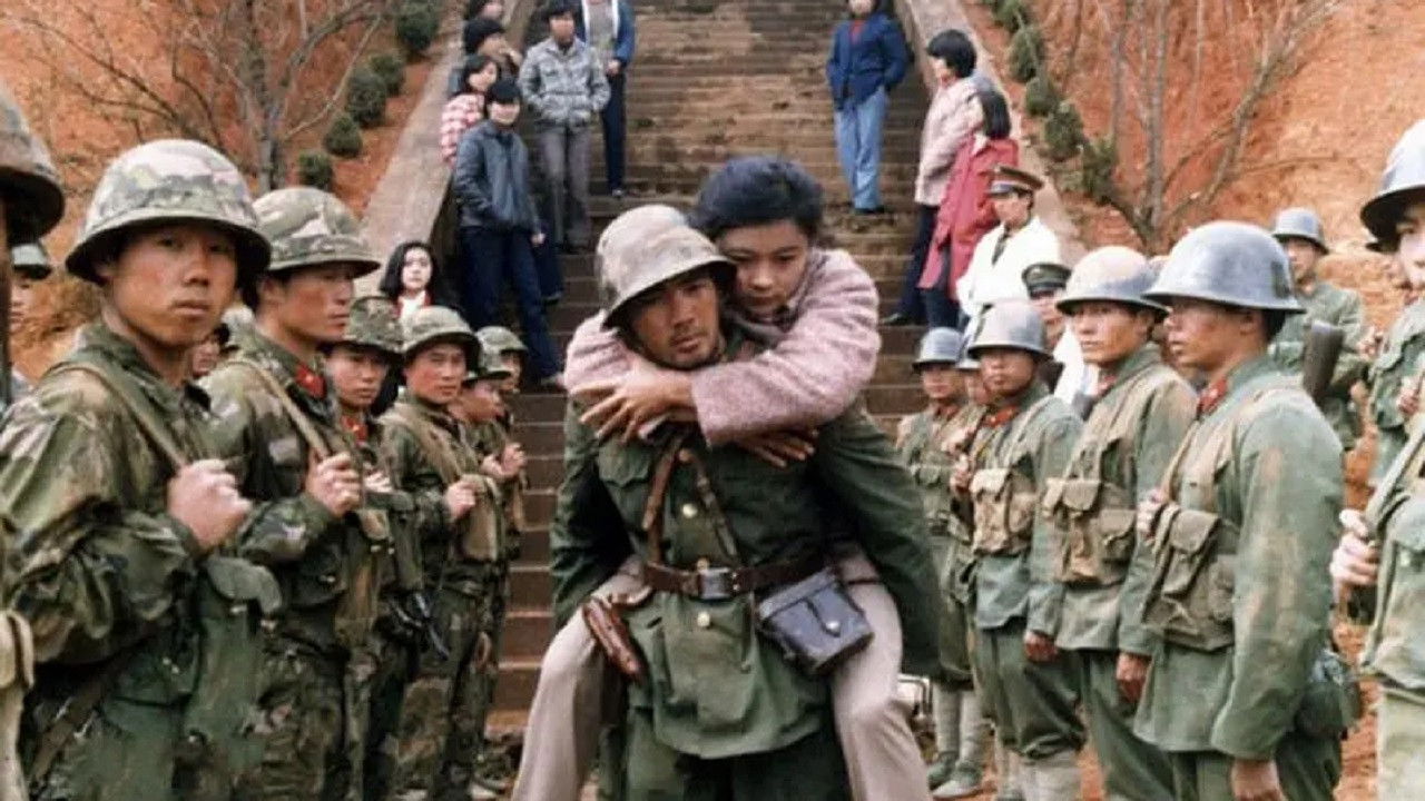 战争，让女人走开 backdrop