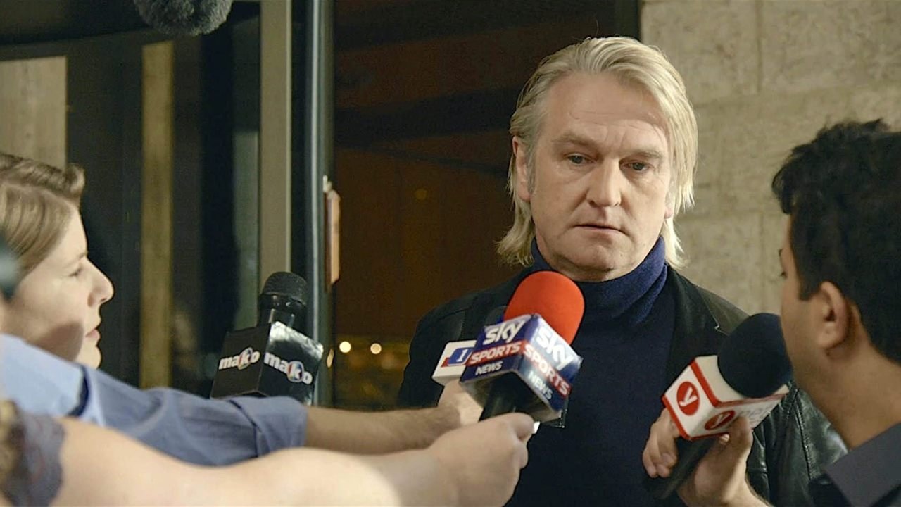 The 90 Minute War backdrop