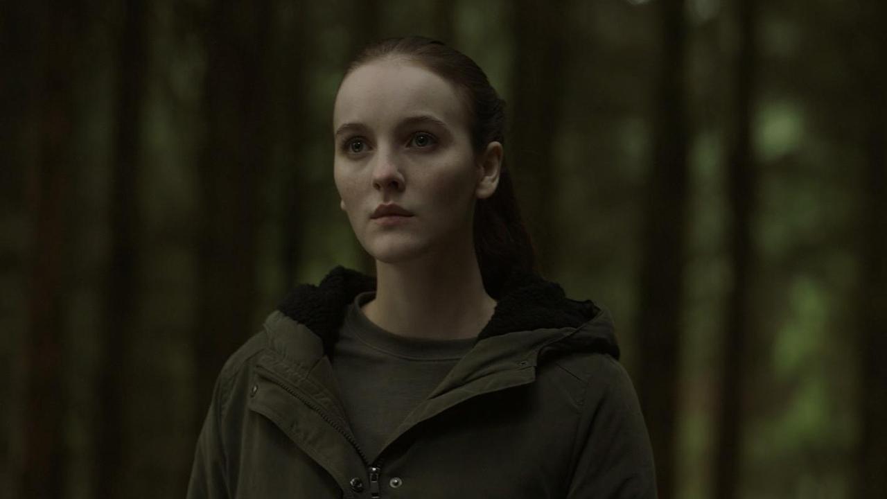 Rose Plays Julie backdrop