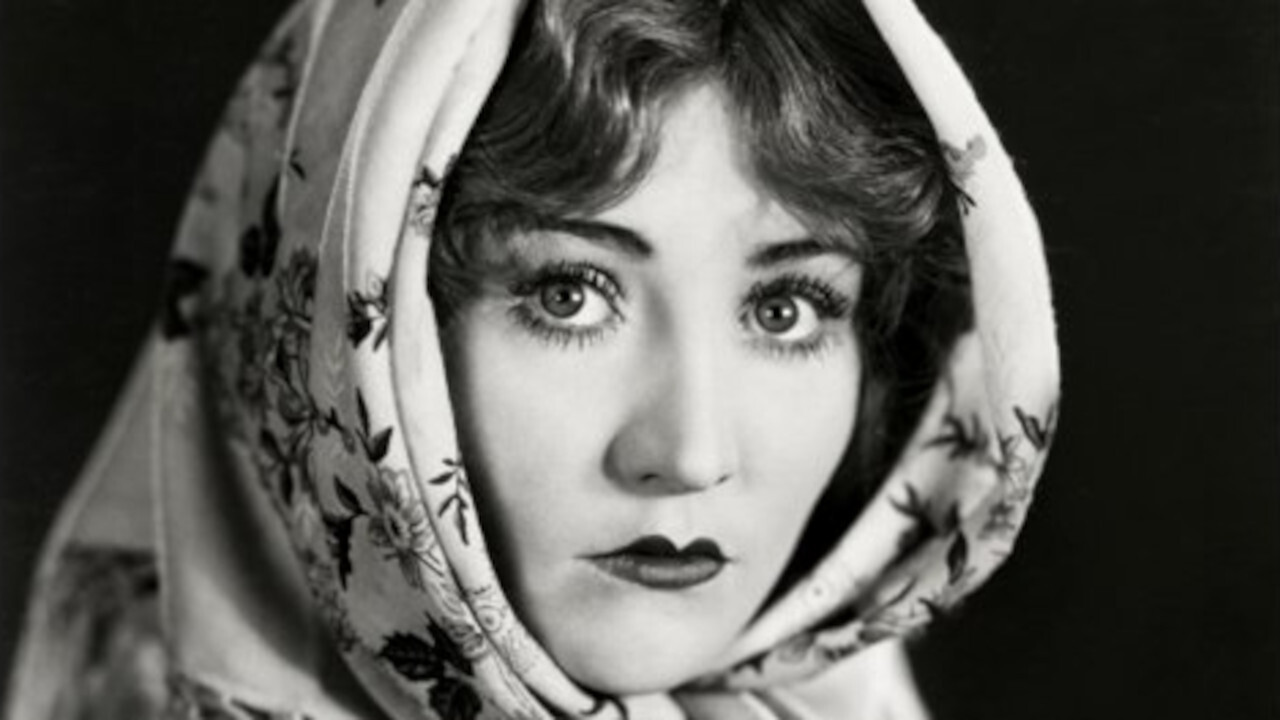 Eve's Secret backdrop