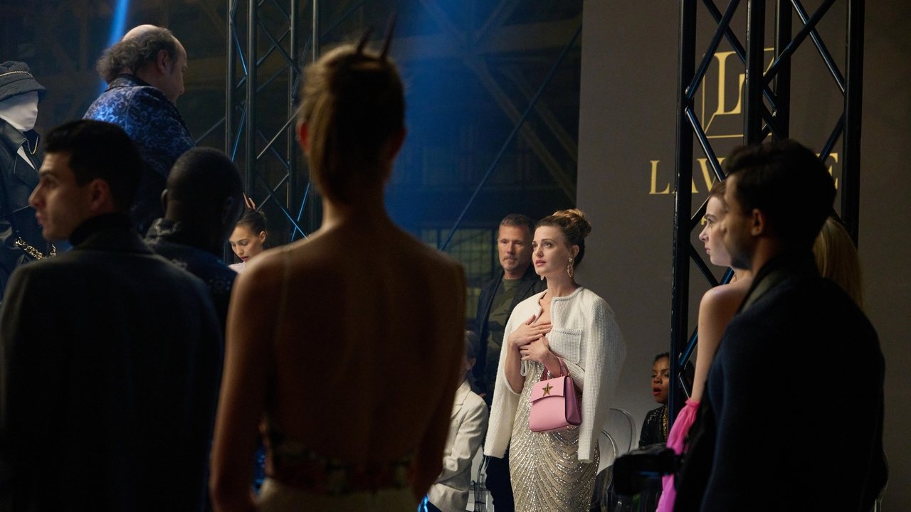 Crimes of Fashion: Killer Clutch backdrop