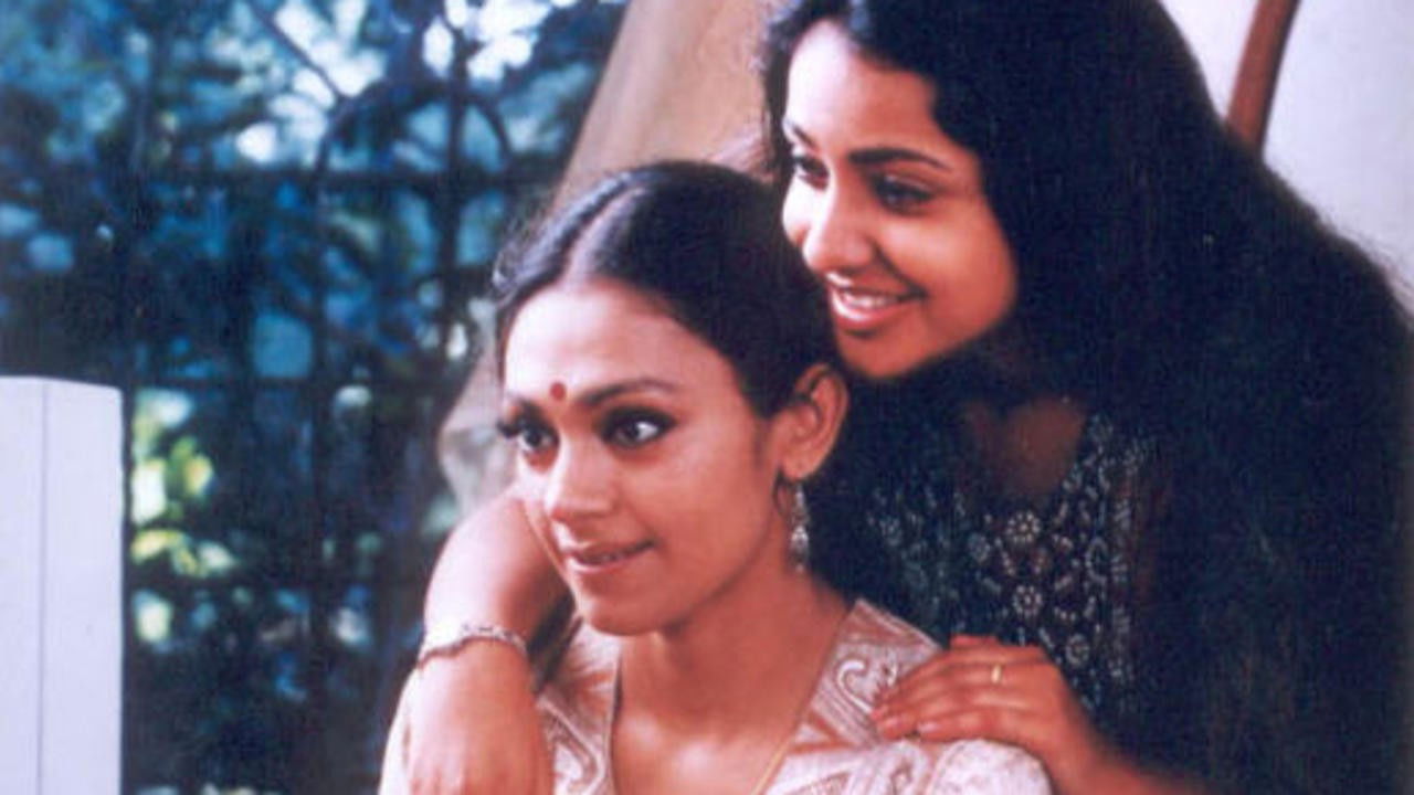 Mitr, My Friend backdrop