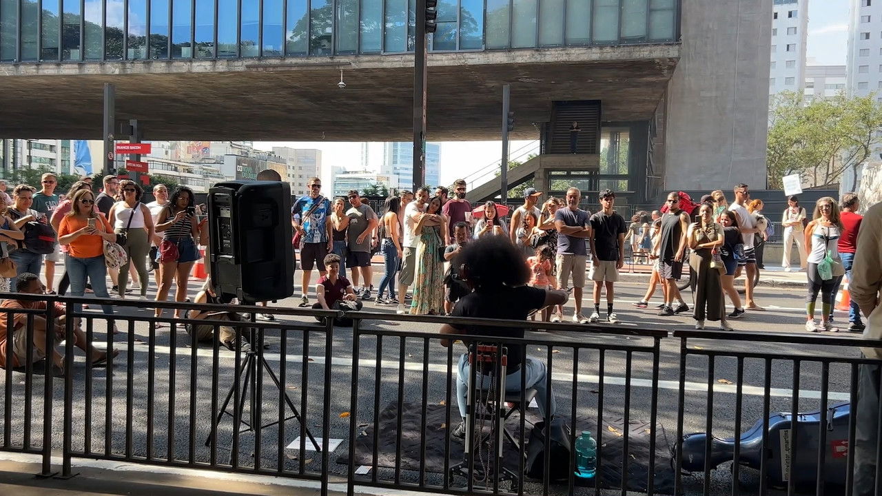 Sinfonia do Caos backdrop