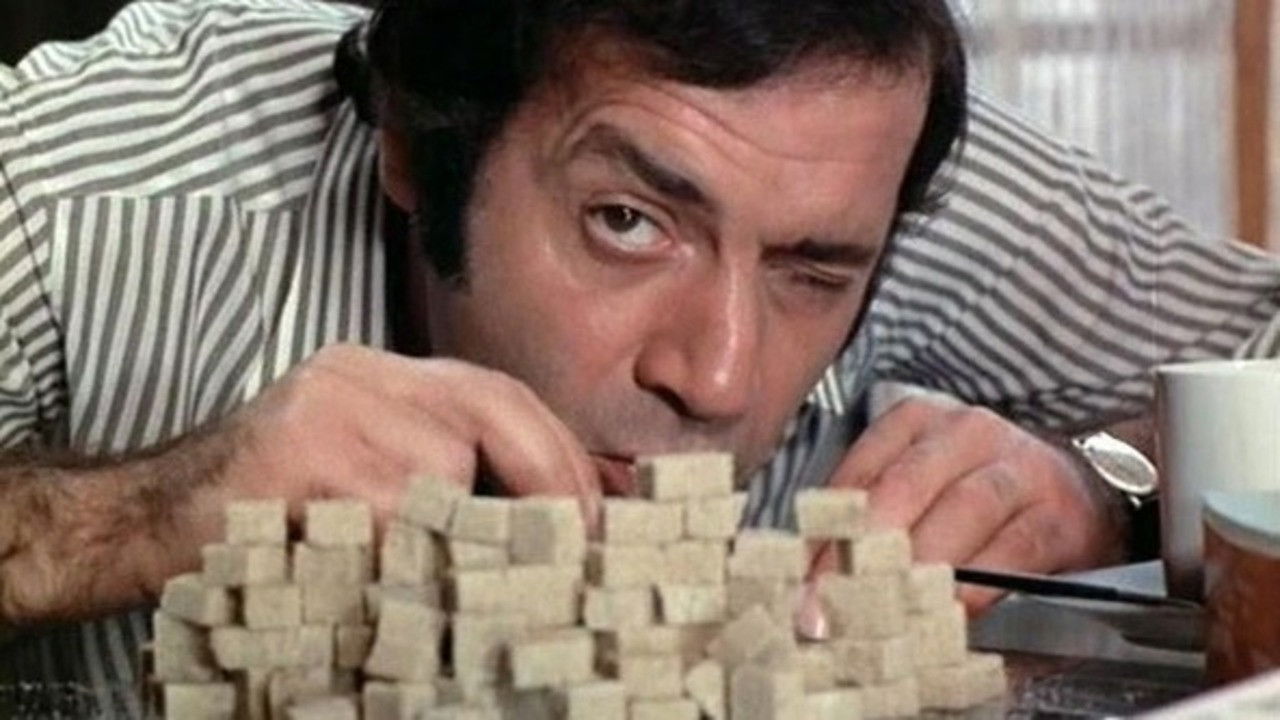 Moi y'en a vouloir des sous backdrop