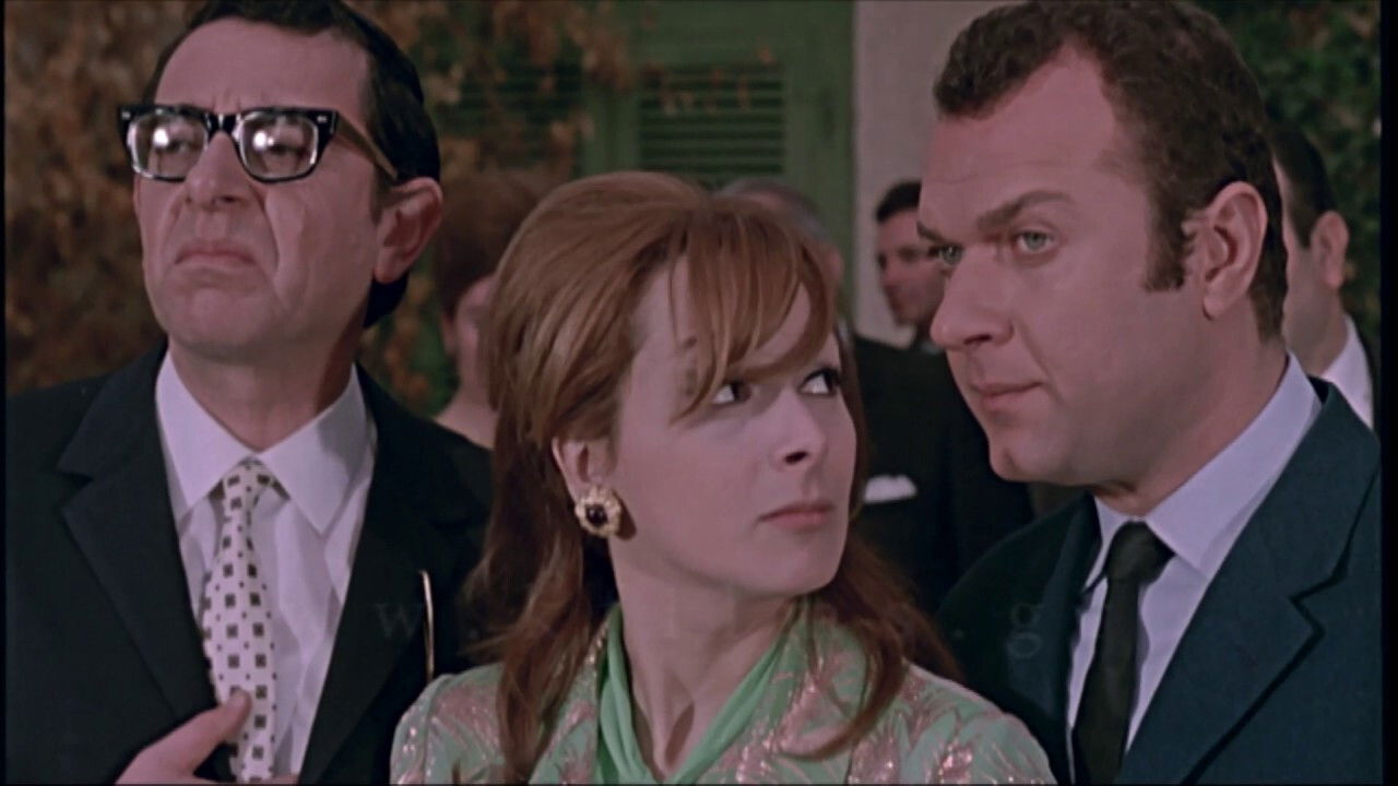 Η Επιστροφή της Μήδειας backdrop