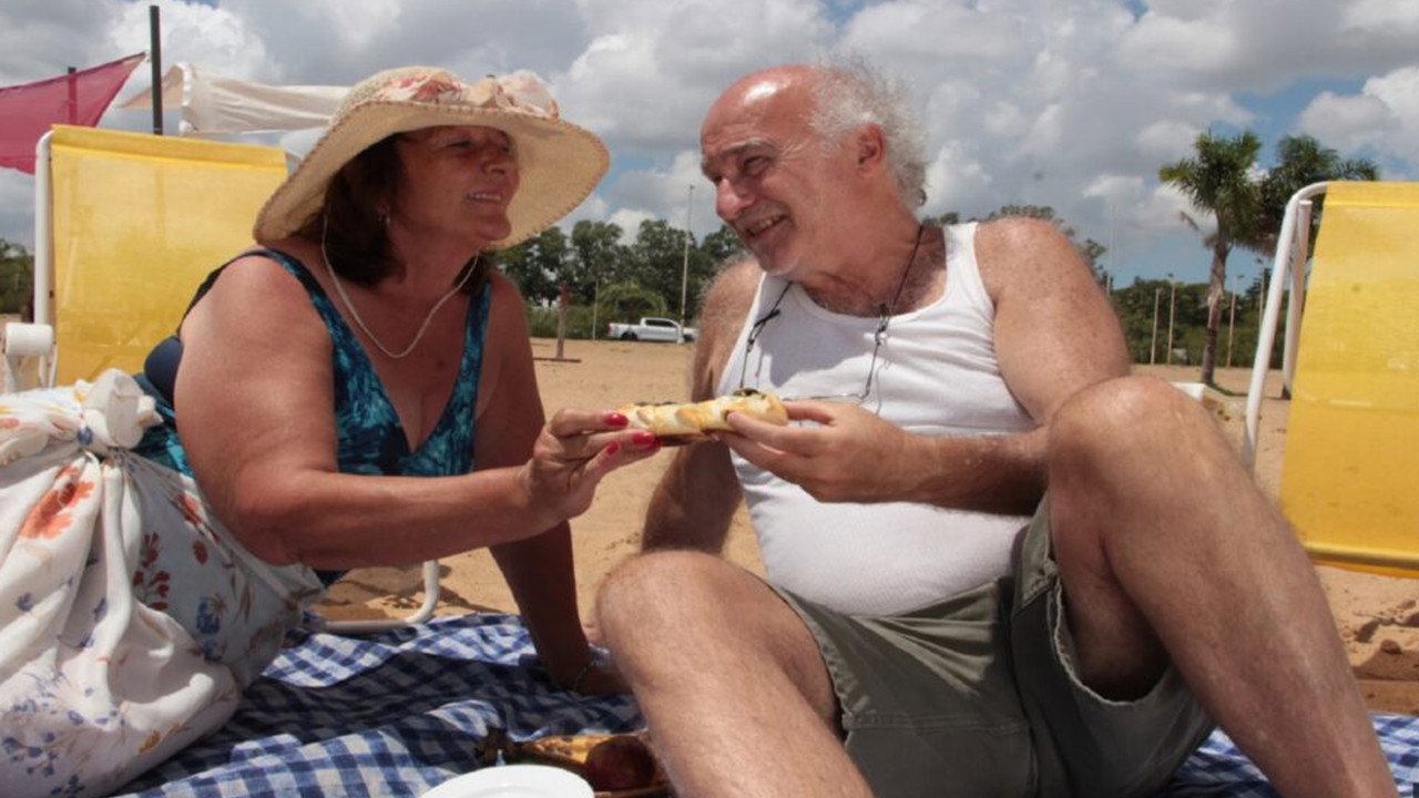 Mal llevado backdrop