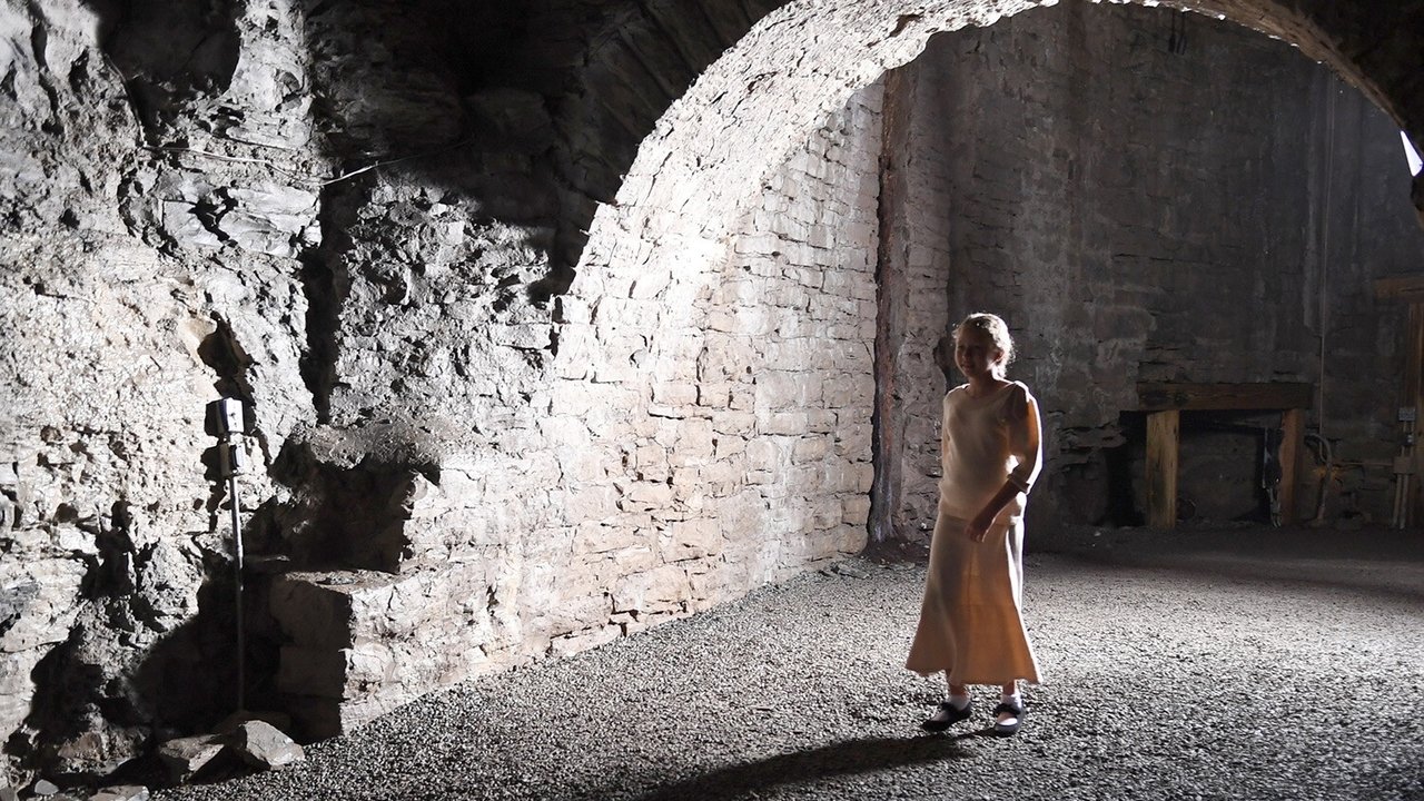 Widow's Point backdrop