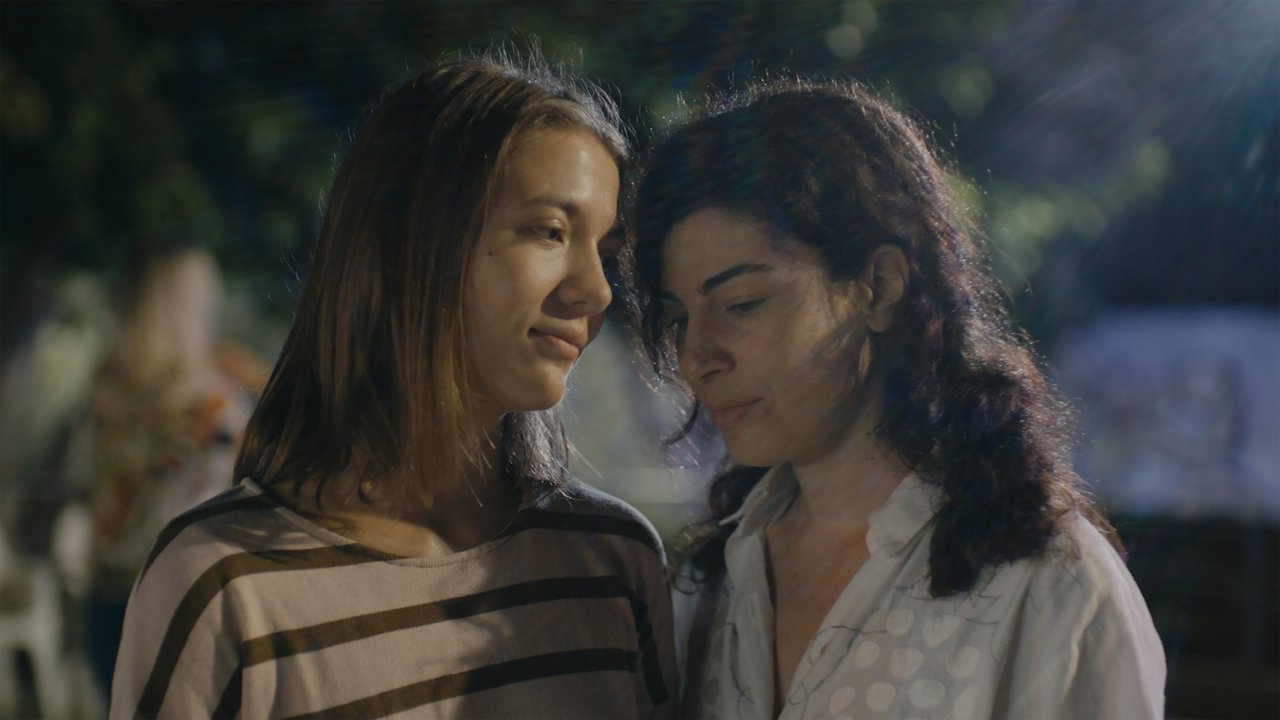 Taxi Monamour backdrop