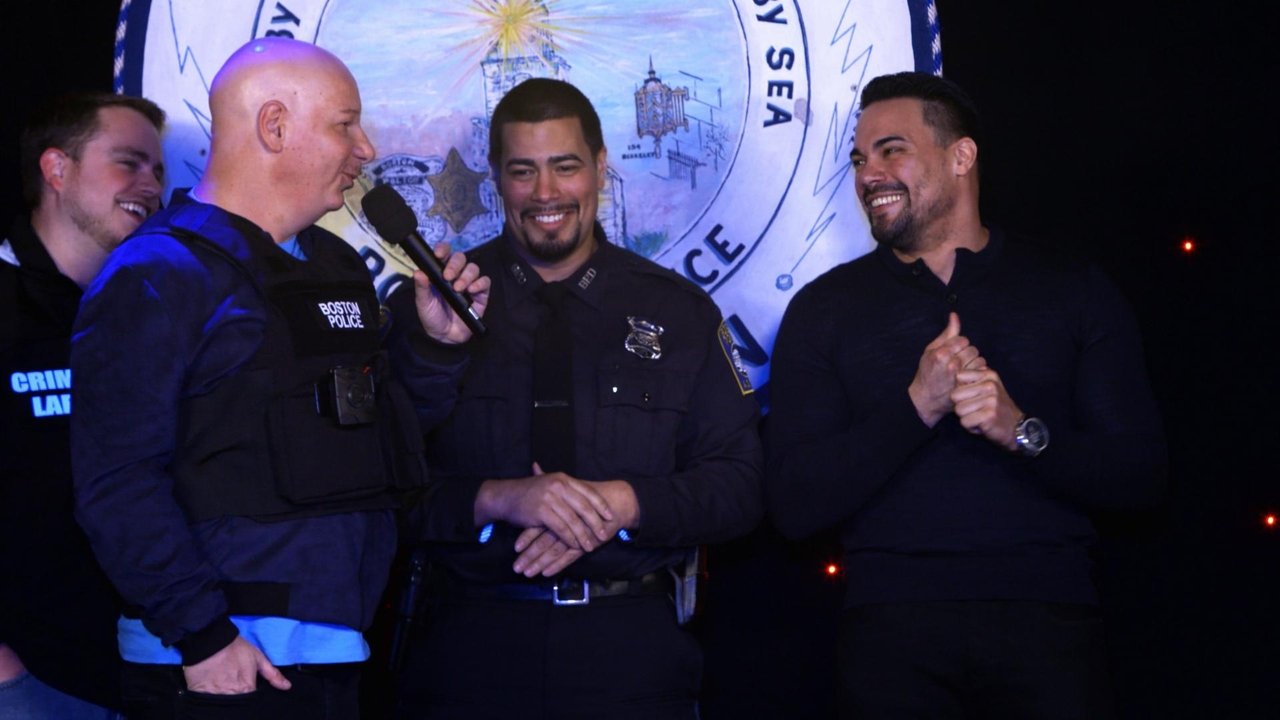 Jeff Ross Roasts Cops backdrop