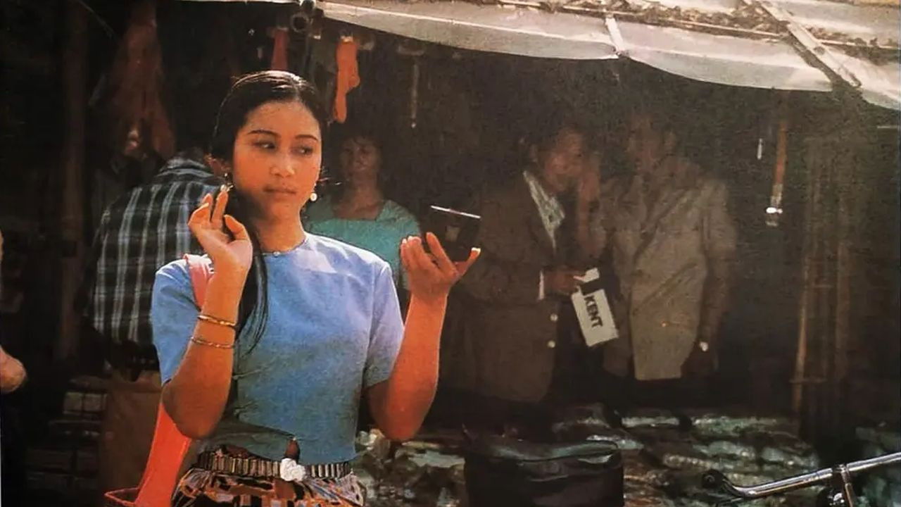 The Statue of Guanyin backdrop