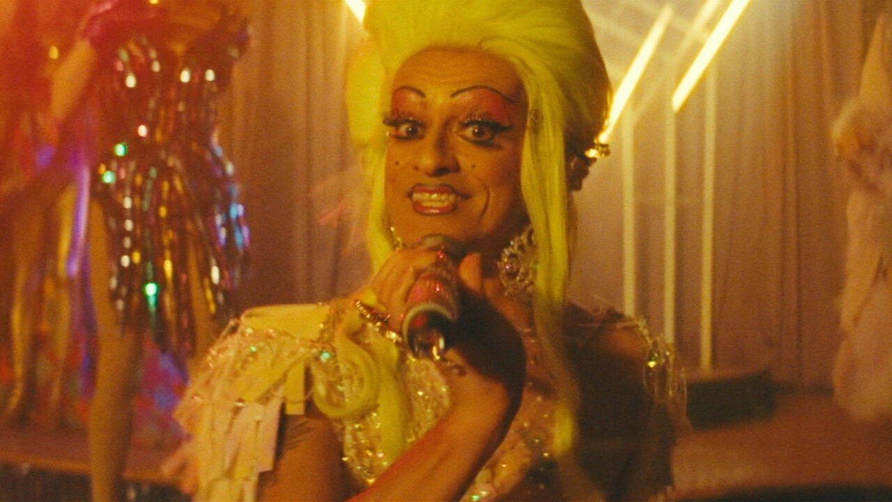 Drags - Reines de la pop backdrop