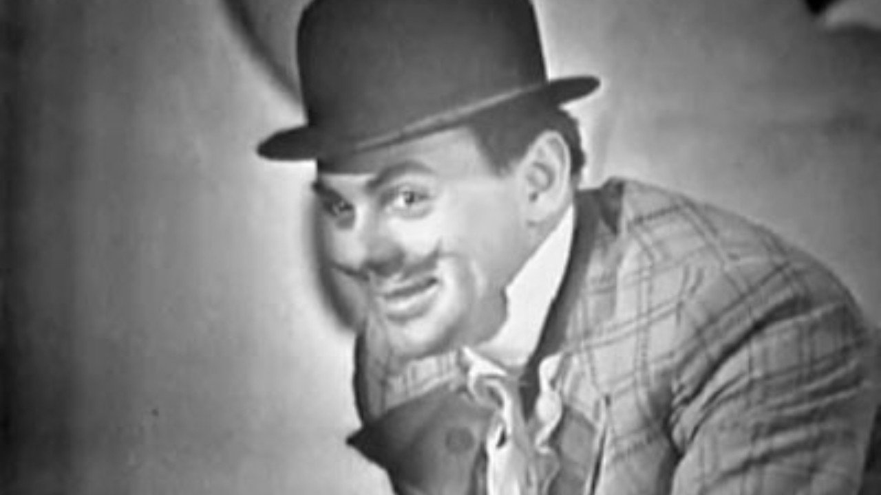 The Tale of Mitya and Masha, of the Merry Chimney Sweep and the Master Golden Hands backdrop