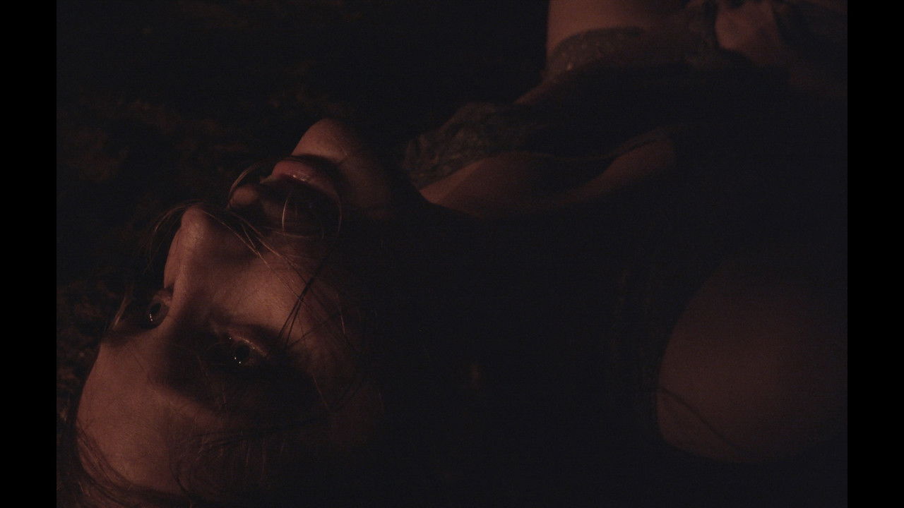 Não Nos Deixeis backdrop