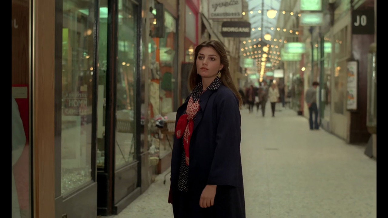 Lady Doubles backdrop