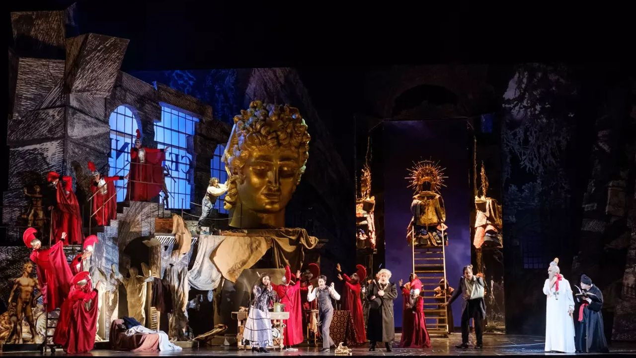 Benvenuto Cellini backdrop