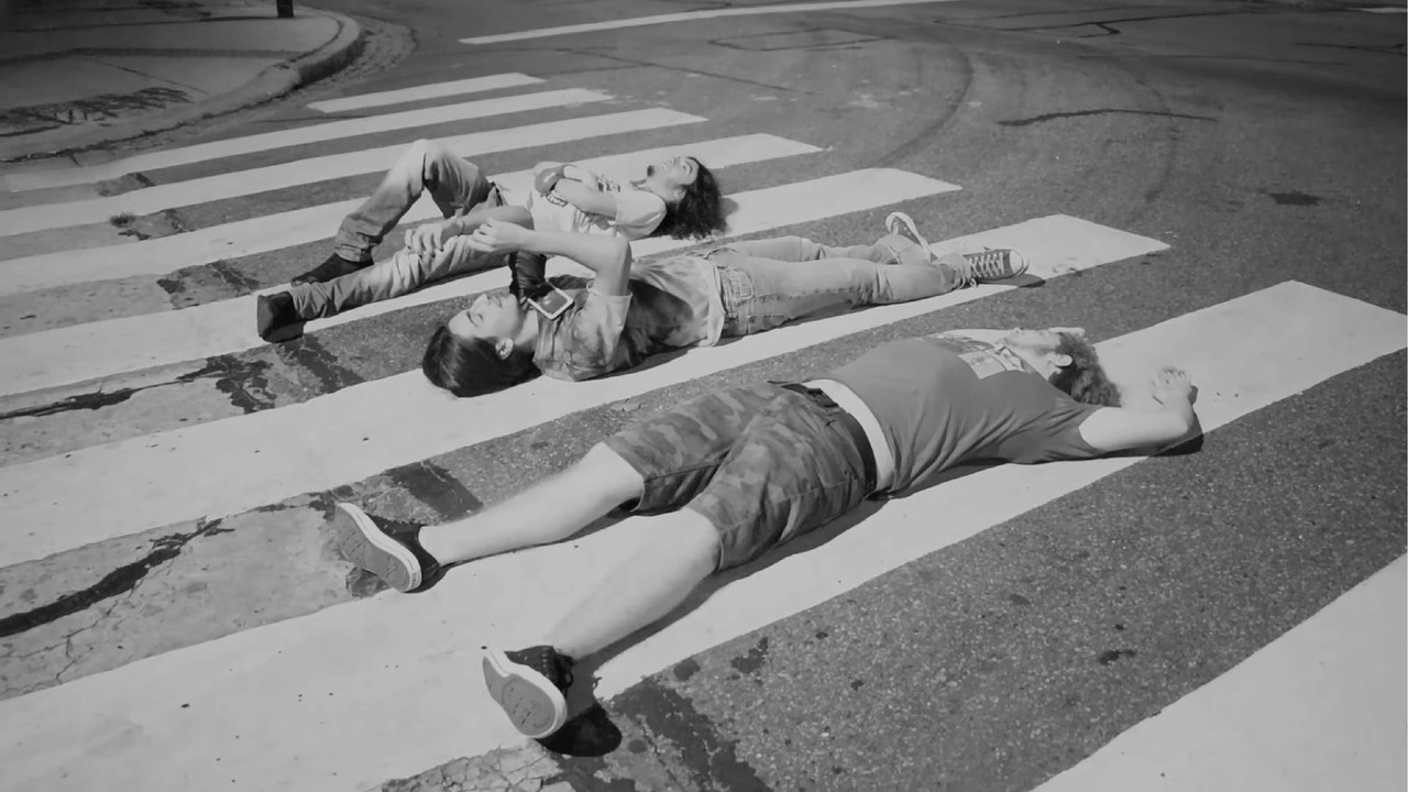 Saquemos Reyes backdrop