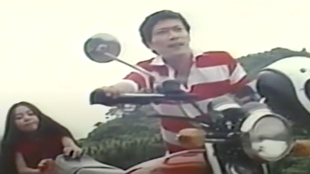 Kill the Flower Bud! backdrop