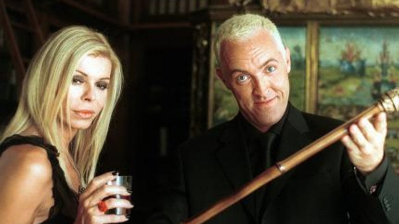 Rojo sangre backdrop