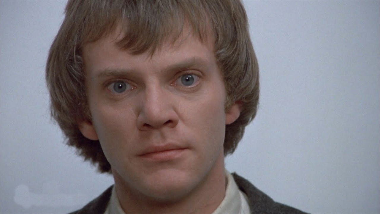 O Lucky Malcolm! backdrop