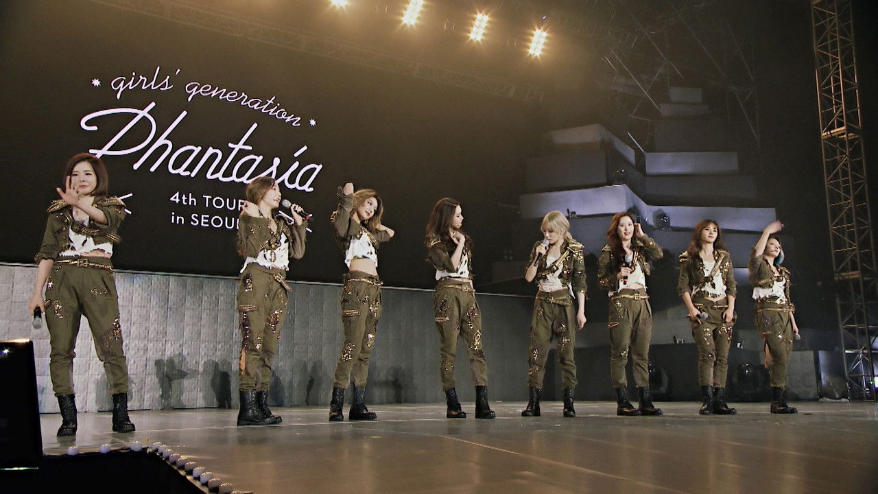 GIRLS' GENERATION 4TH TOUR PHANTASIA IN JAPAN backdrop