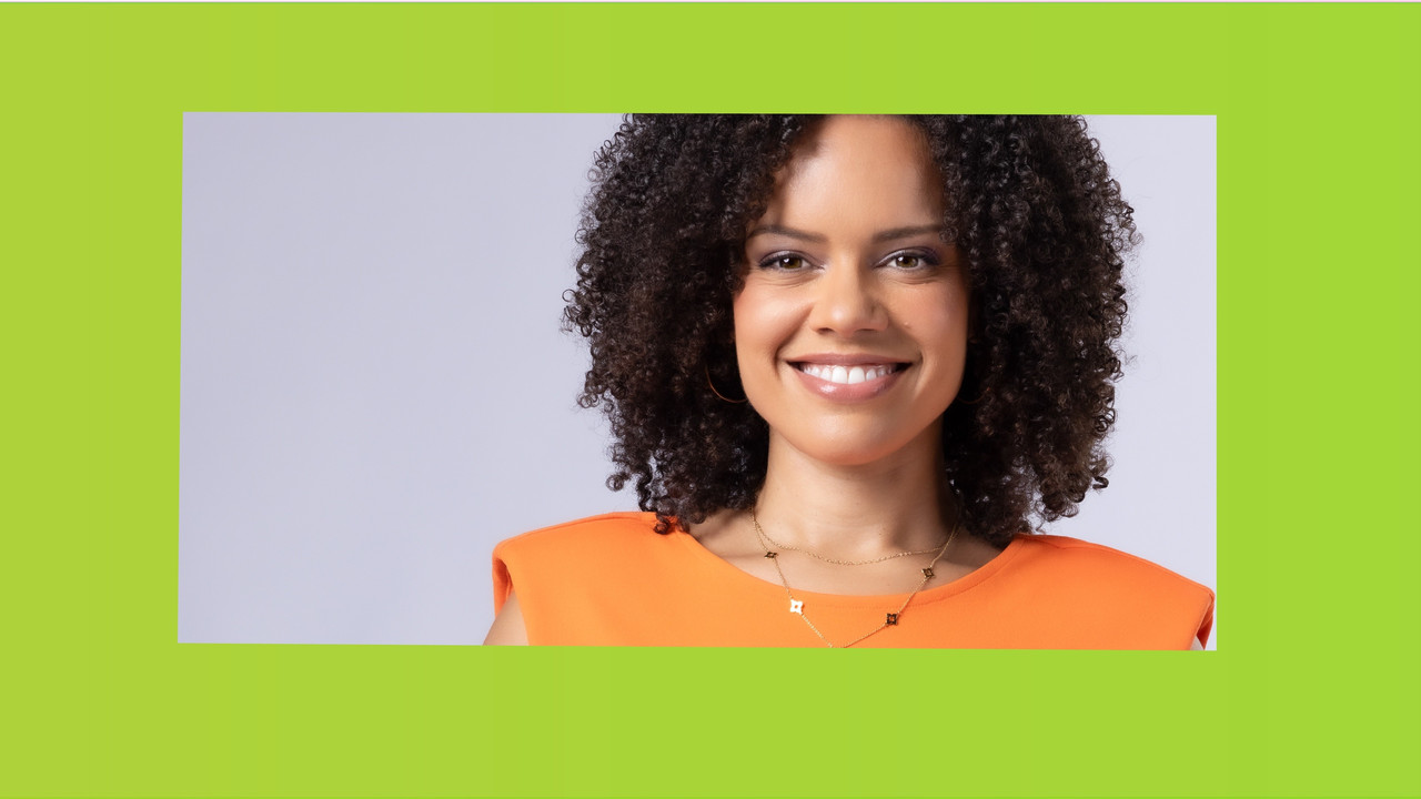 The Love Club Moms: Harper backdrop