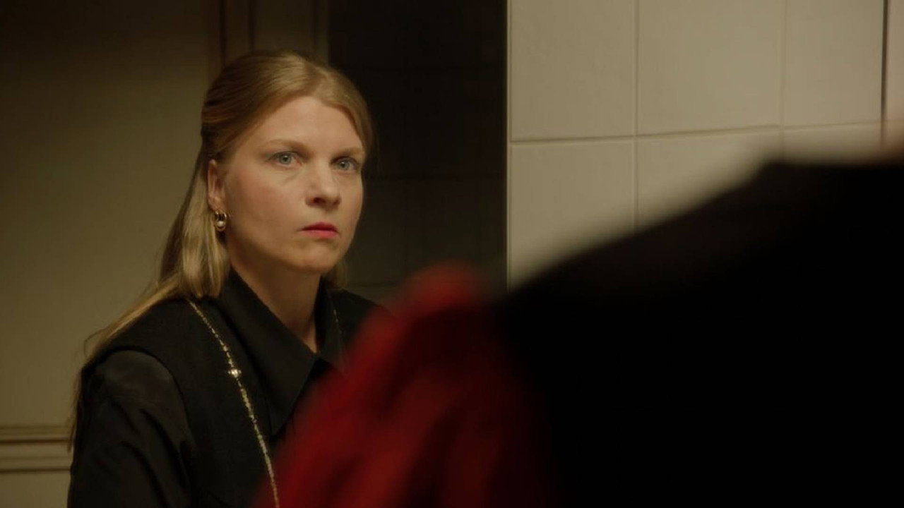 A Balcony in Limoges backdrop