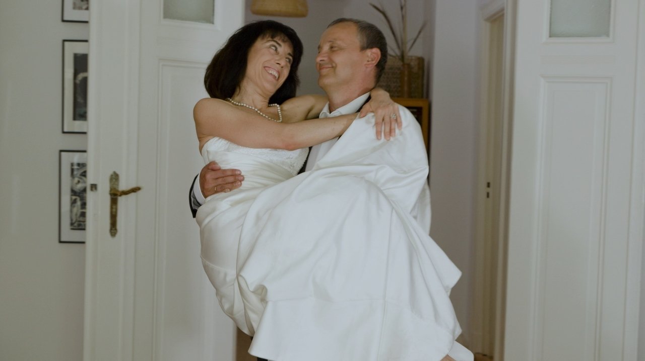 36 Husbands backdrop