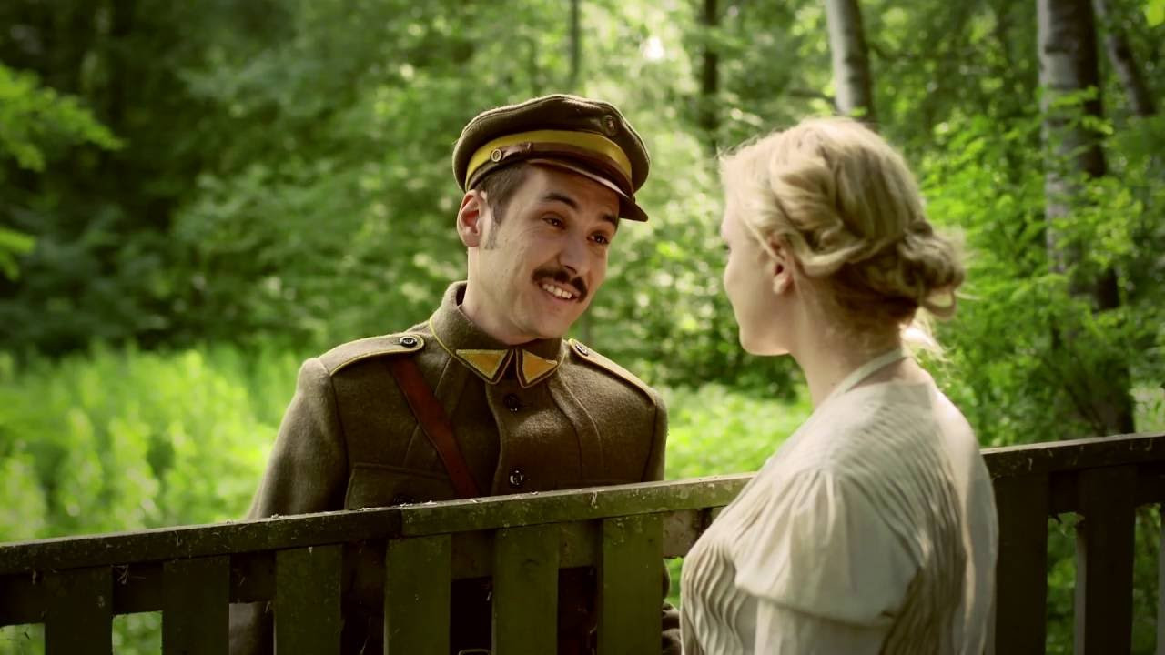 Laisvės kaina backdrop