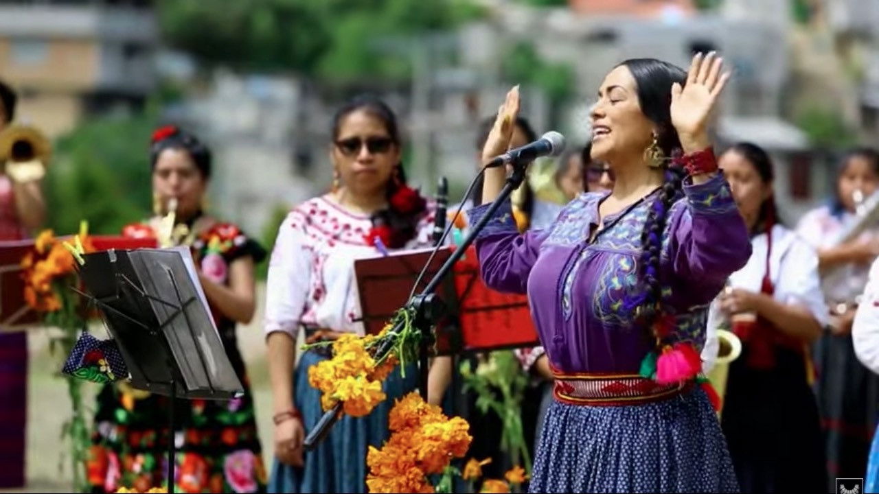 Canto a La Memoria backdrop