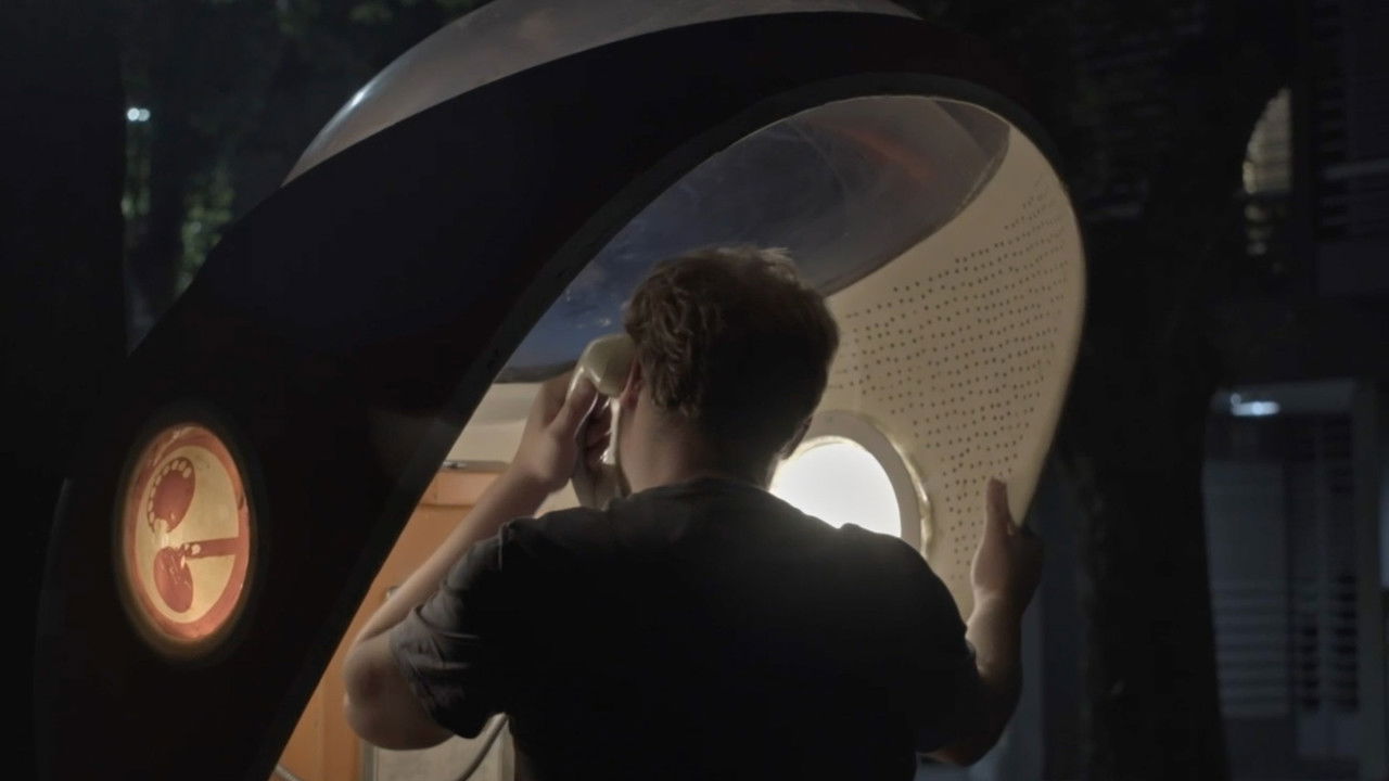 Si estas despierta ahora backdrop