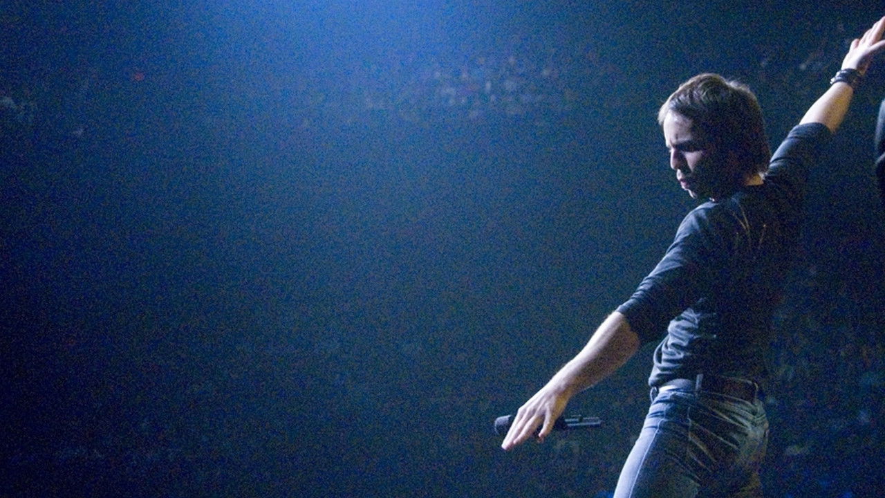 Louis-José Houde: Suivre la parade backdrop