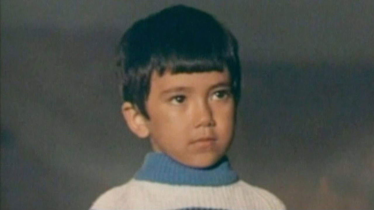 Alpamys Goes to School backdrop