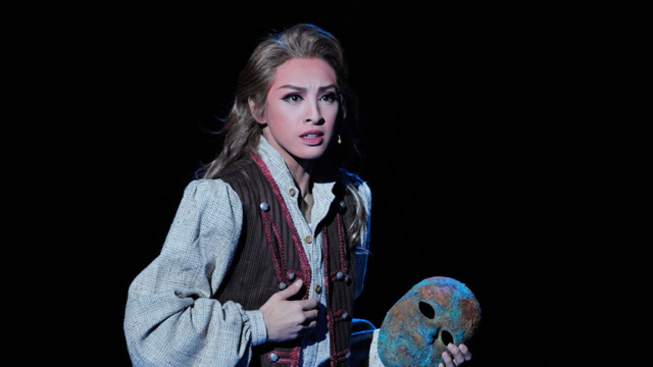 The Man in the Iron Mask / Royal Straight Flush!! backdrop