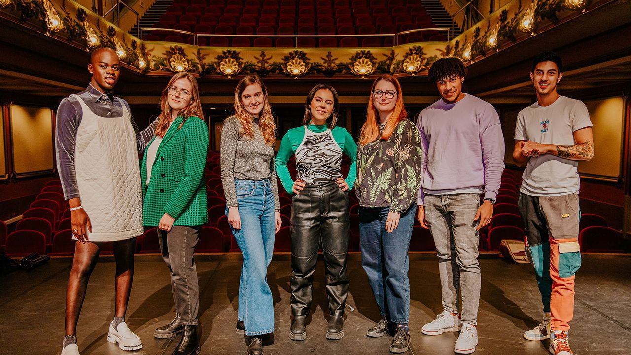 Op 't eerste zicht backdrop