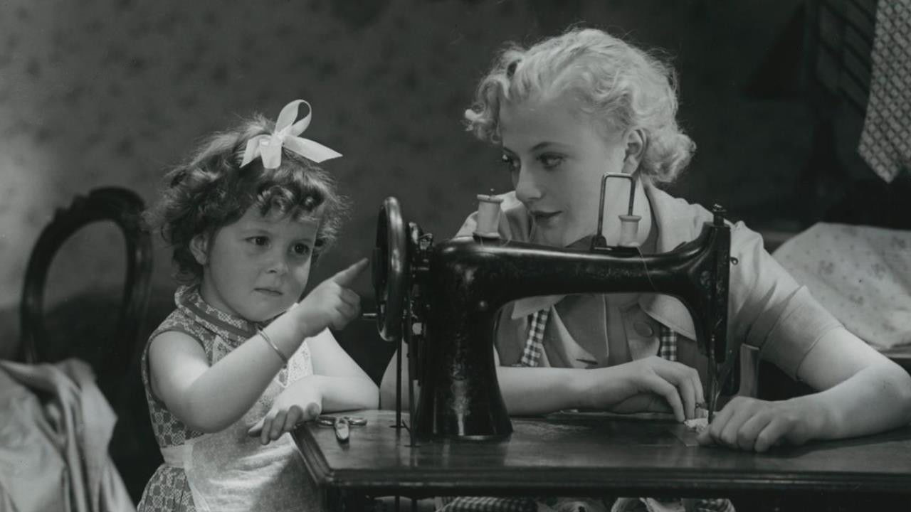 Panserbasse backdrop